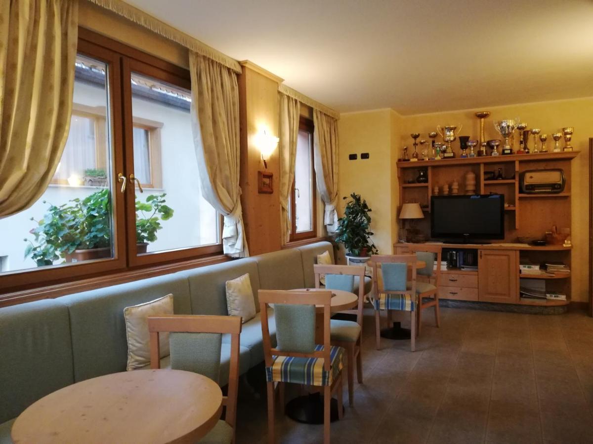 Park Hotel Santa Caterina di Valfurva Extérieur photo