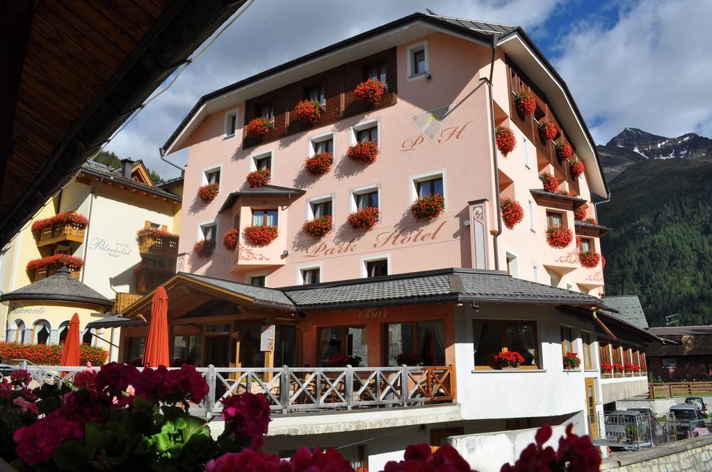 Park Hotel Santa Caterina di Valfurva Extérieur photo